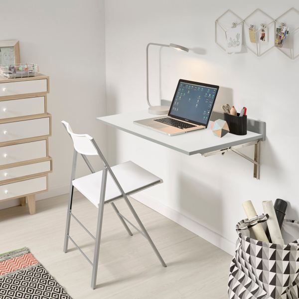 Silla plegable blanco mate con armazón metálico - Modelo Aldán
