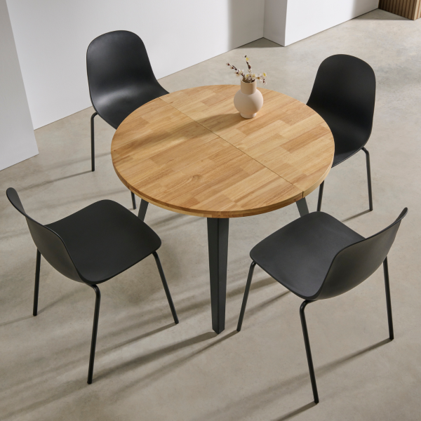 Silla Irea en negro
