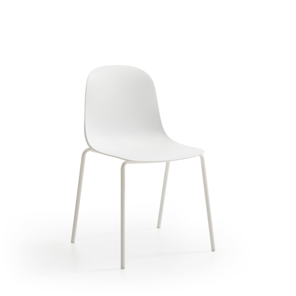 Silla Irea en blanco